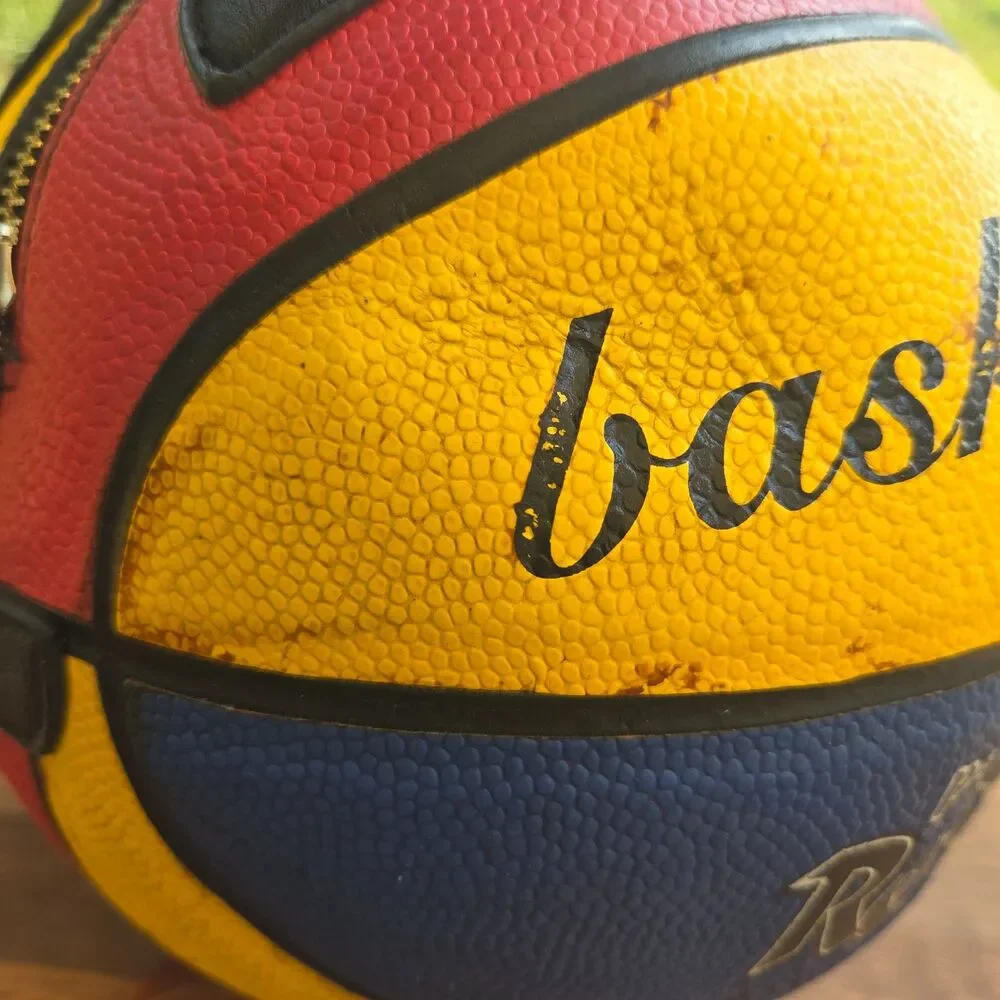 Pixar RenderMan Basketball Purse 9